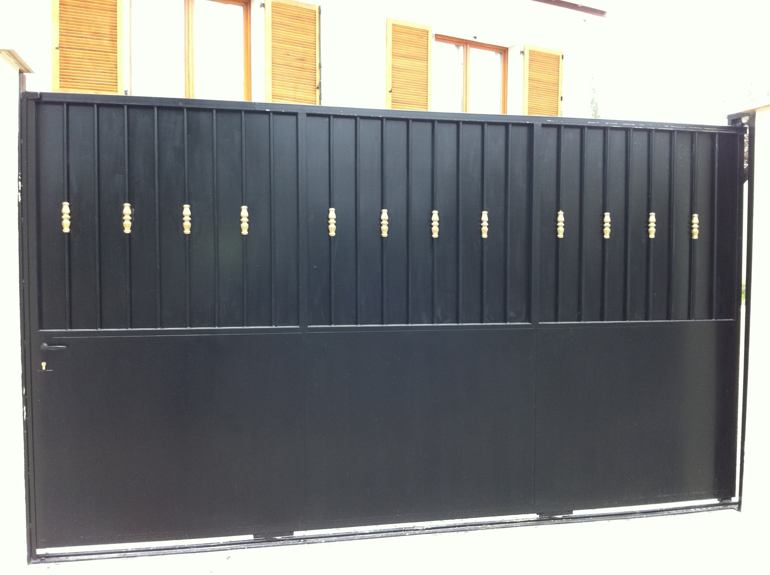 Portail Noir - Image 1