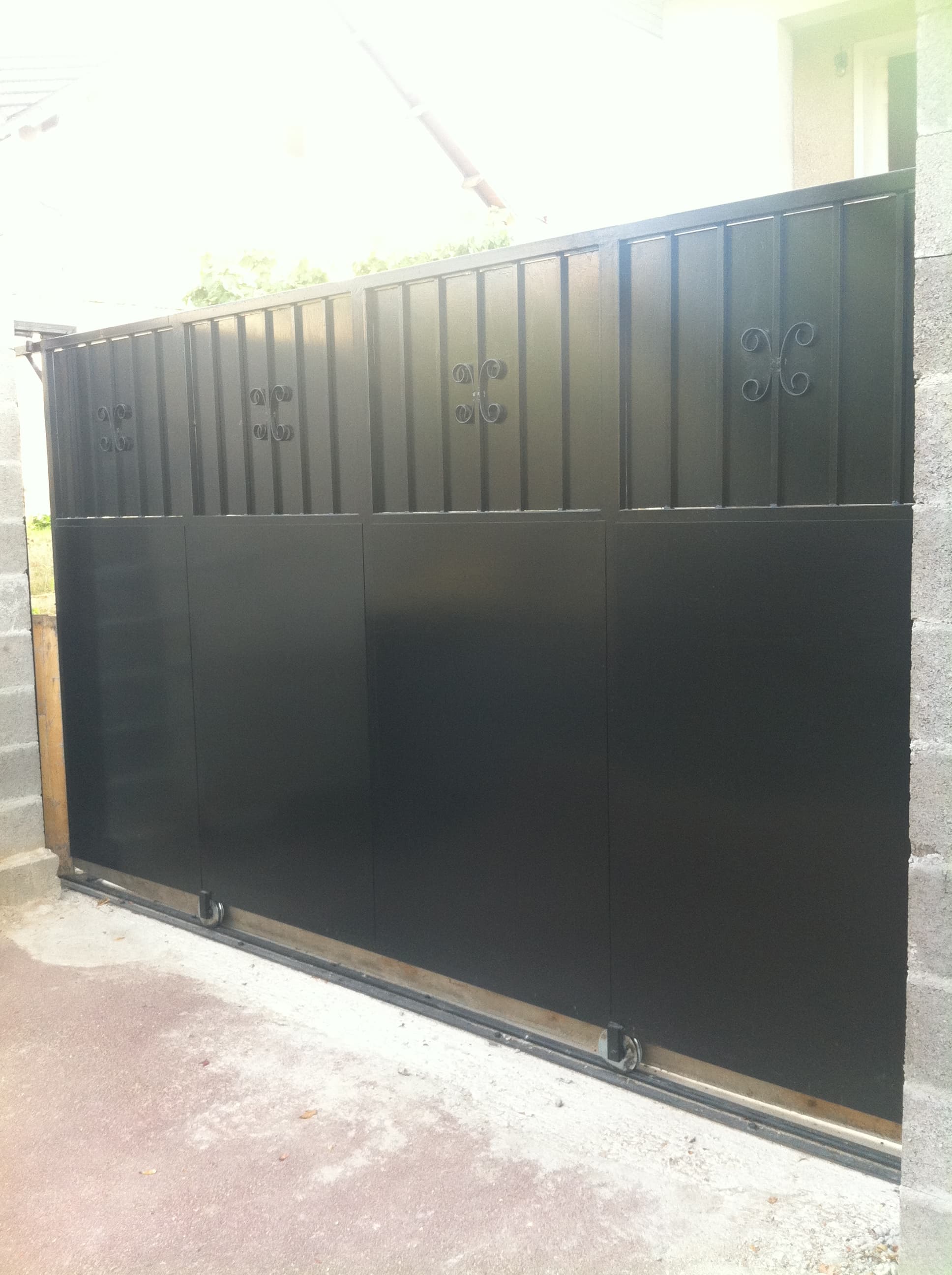 Portail Coulissant Classique - Image 1